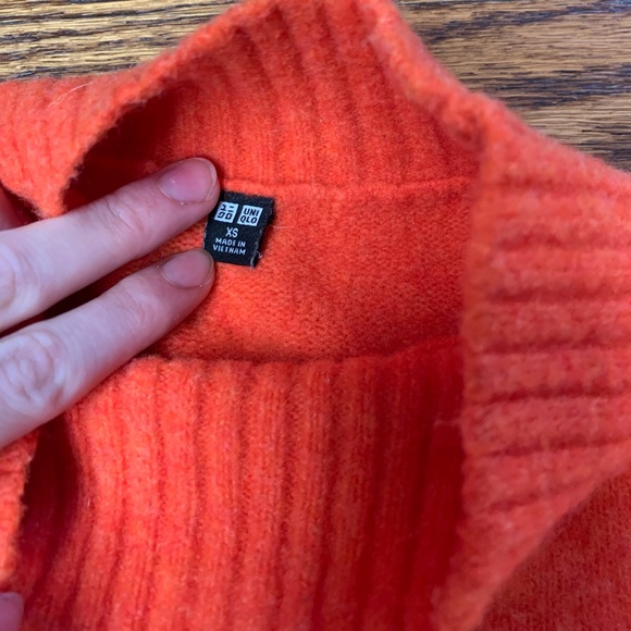 Uniqlo Sweaters - Uniqlo orange/red sweater